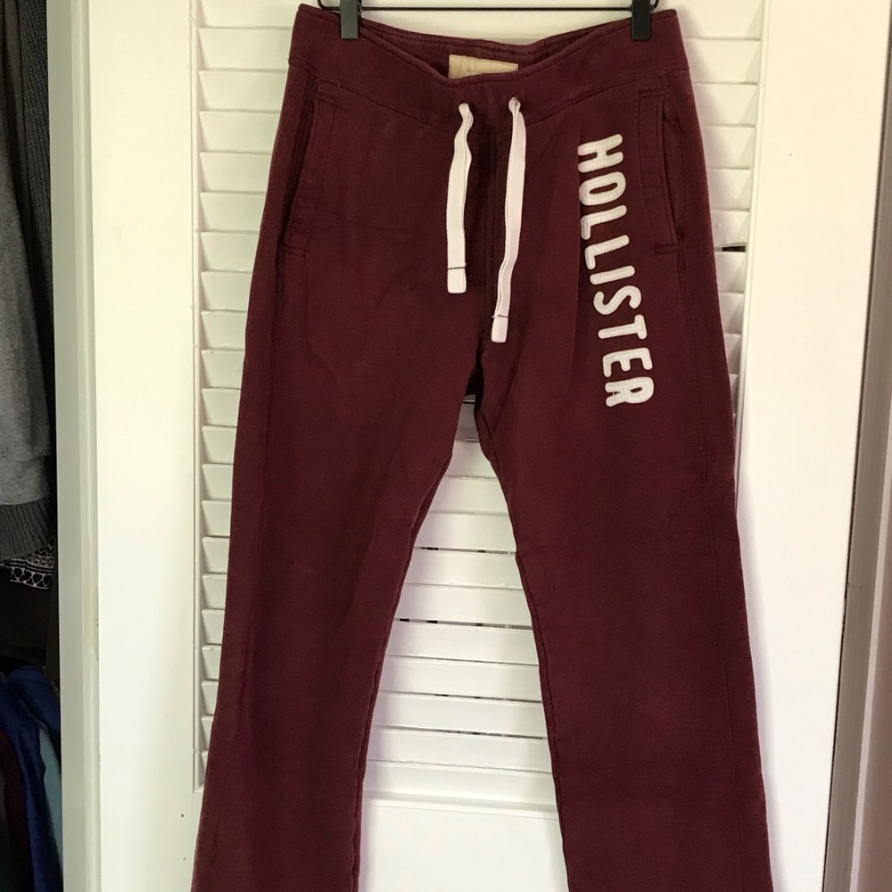 maroon Hollister sweatpants